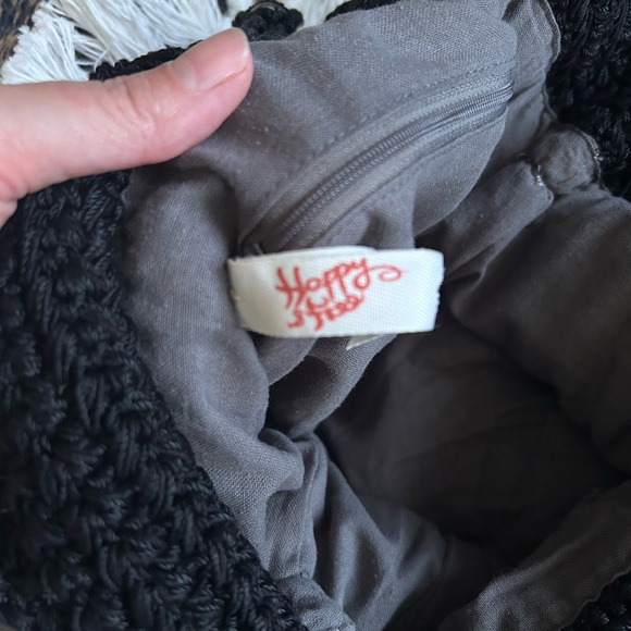 Vintage Sakroots Indio Hobo Bag, Black, Like New Condition - Picture 9 of 10